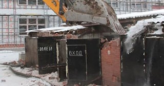 Снос гаража и вывоз мусора в Сатке - Быстро и качественно от Сварной-Стк от 2099 рублей