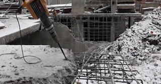 Демонтаж монолитного перекрытия в Сатке - Профессиональная разборка от 840 руб.