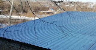 Демонтаж поликарбоната с крыши в Сатке - услуги по доступной цене от 630 рублей