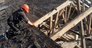 Профессиональный демонтаж стропильной системы от Сварной-Стк в Сатке от 578 рублей.